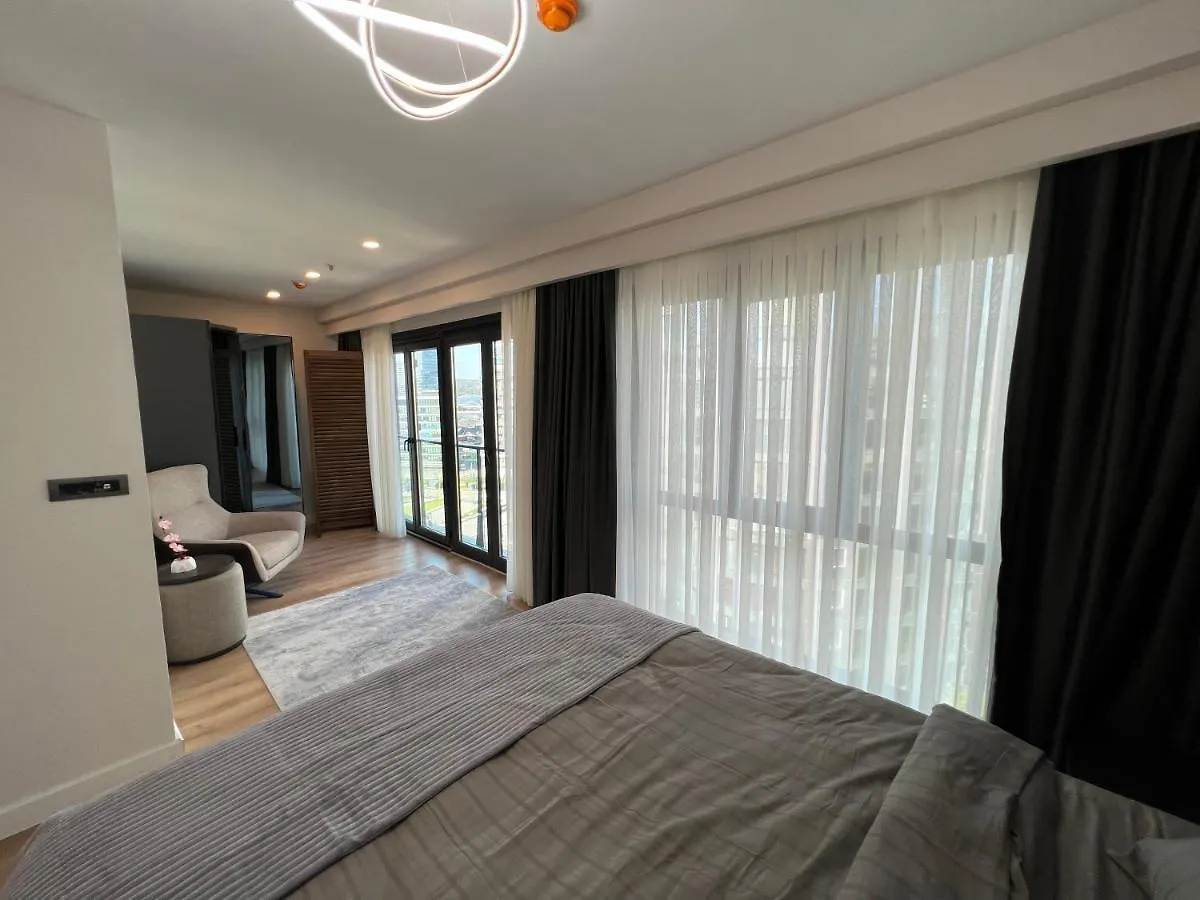 Family Luxury Apartment 2 Bedroom +Saloon Стамбул