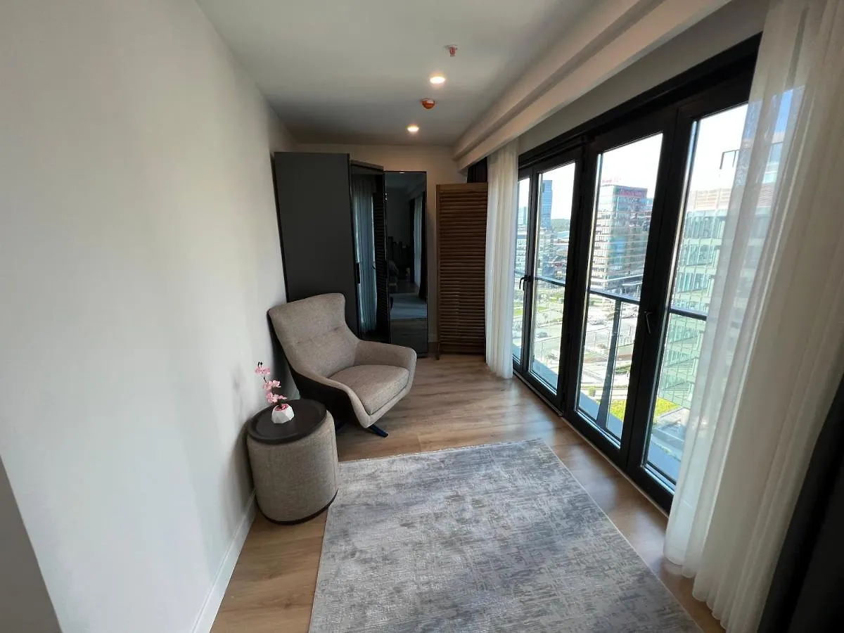 Family Luxury Apartment 2 Bedroom +Saloon Стамбул